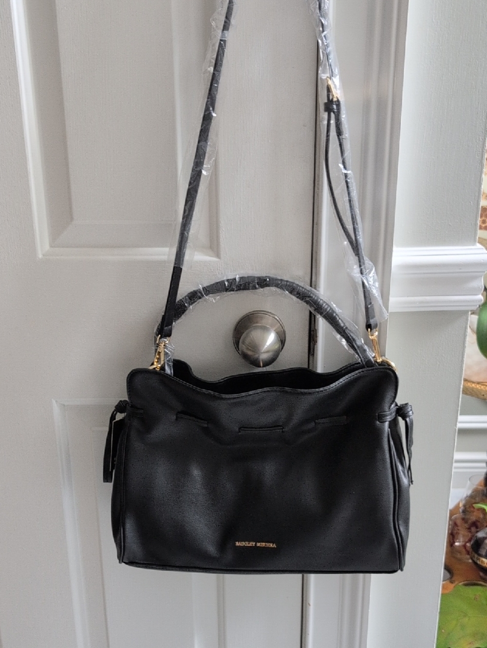 Badgley Mischka NWT Black Vegan Leather Convertible Crossbody Bag